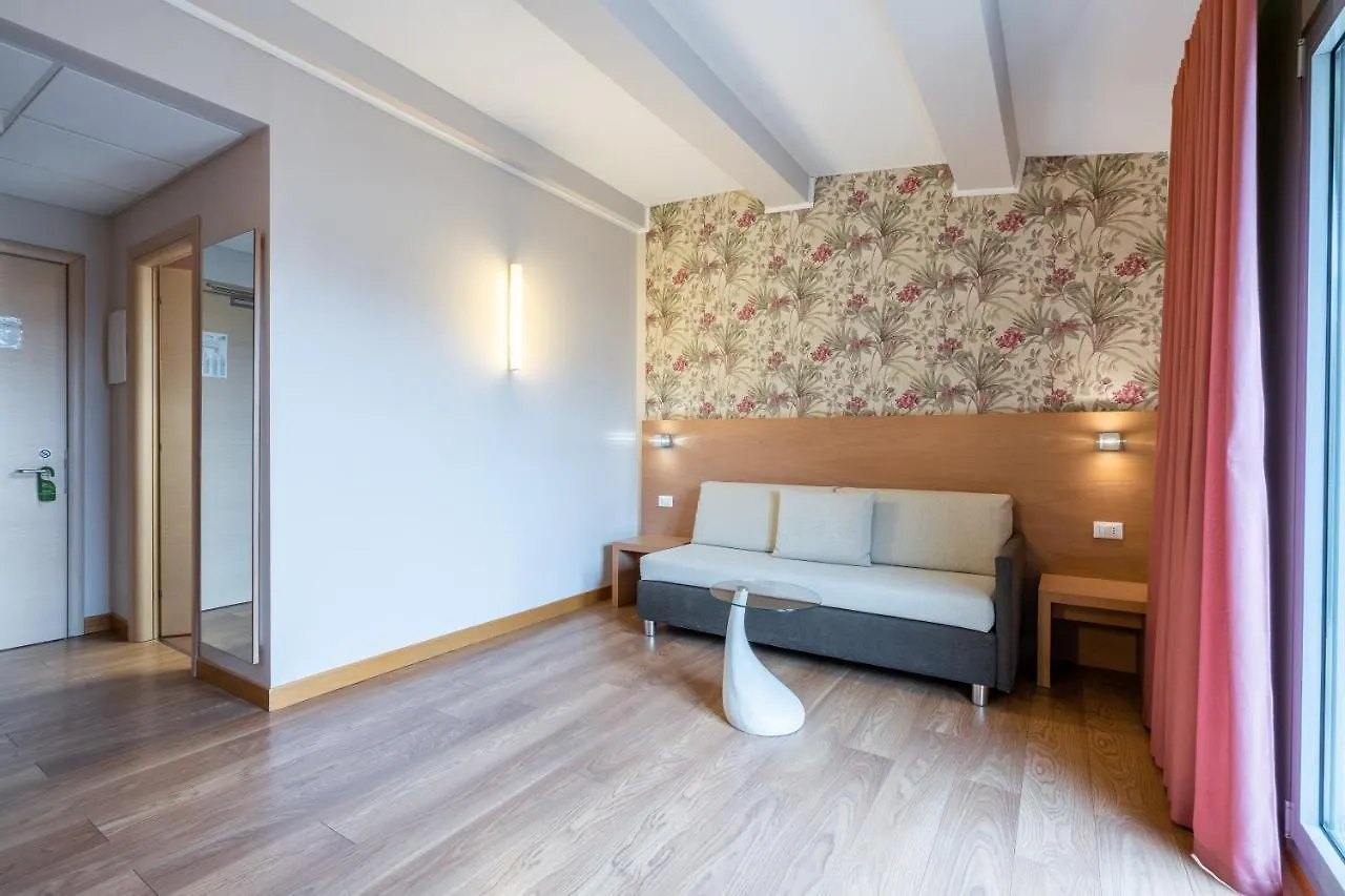 Relais Bellaria Hotel & Congressi San Lazzaro di Savena 4*,